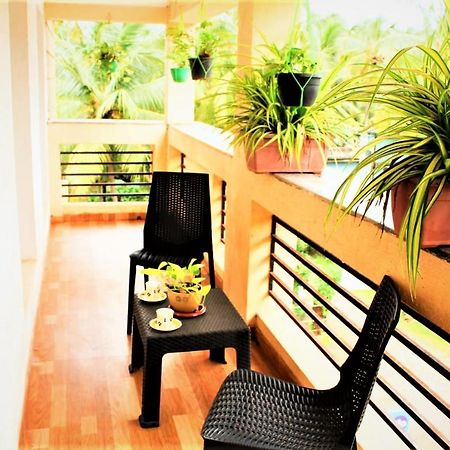 Premium 2 Bhk Green Suites Arpora Exterior photo